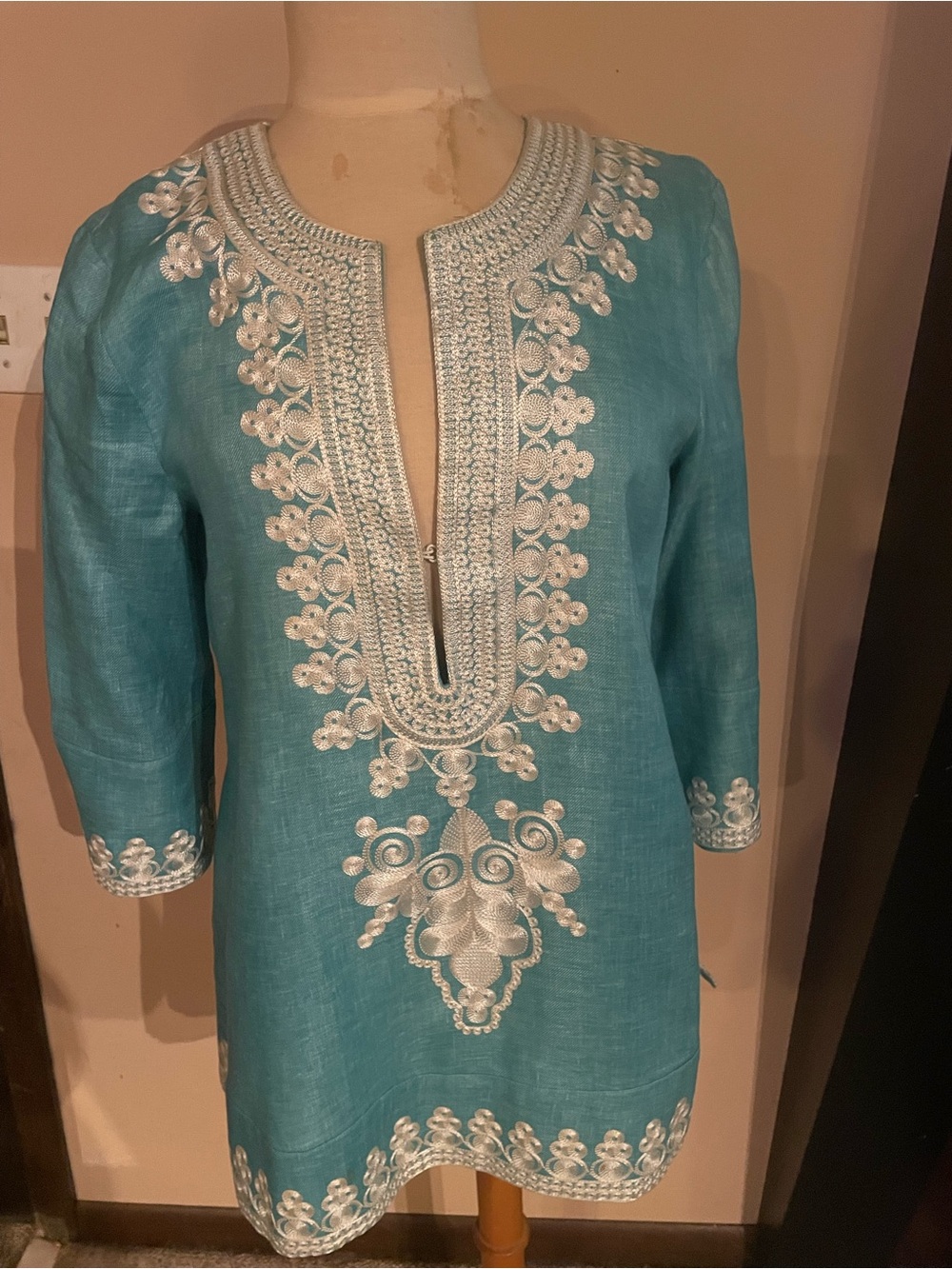 Craig Taylor Embroidered Linen Tunic